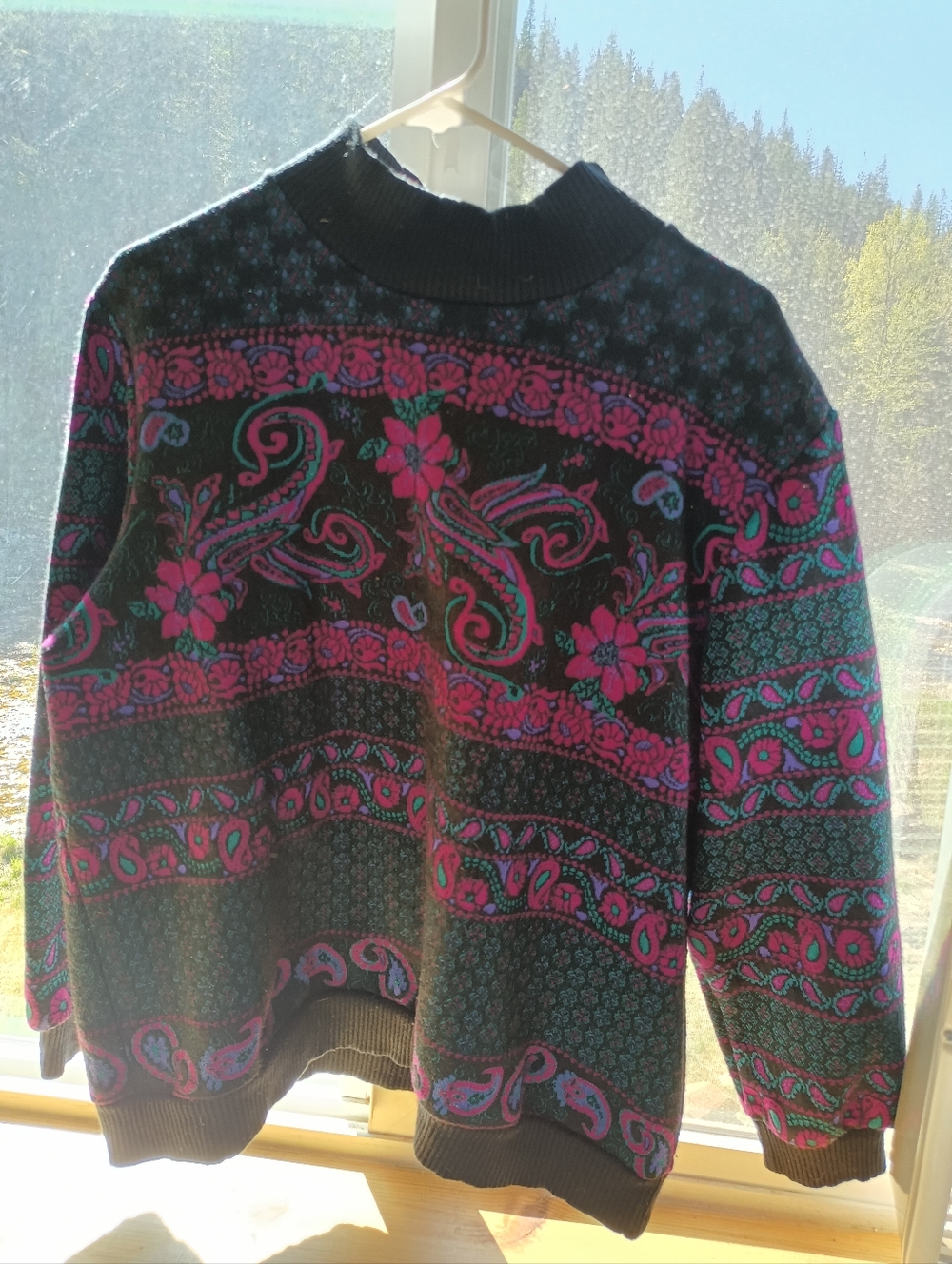 Black Floral Paisley Crewneck Sweater - Women Vintage